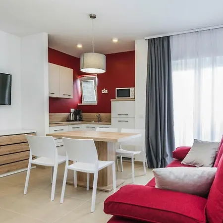 Vila 4m Miletici Cdn021019 Cyg Apartment Rtina