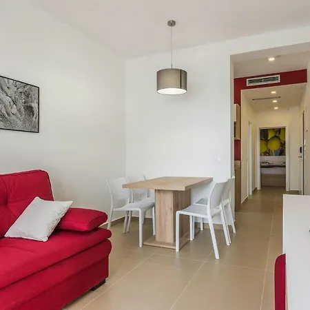 Vila 4m Miletici Cdn021019 Cyg